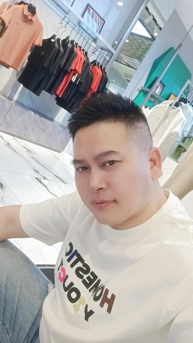 40岁真实普通男人照片_平凡又硬气