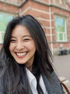 哈哈大笑真人图片_微信发哈哈大笑动图，气氛瞬间好起来！